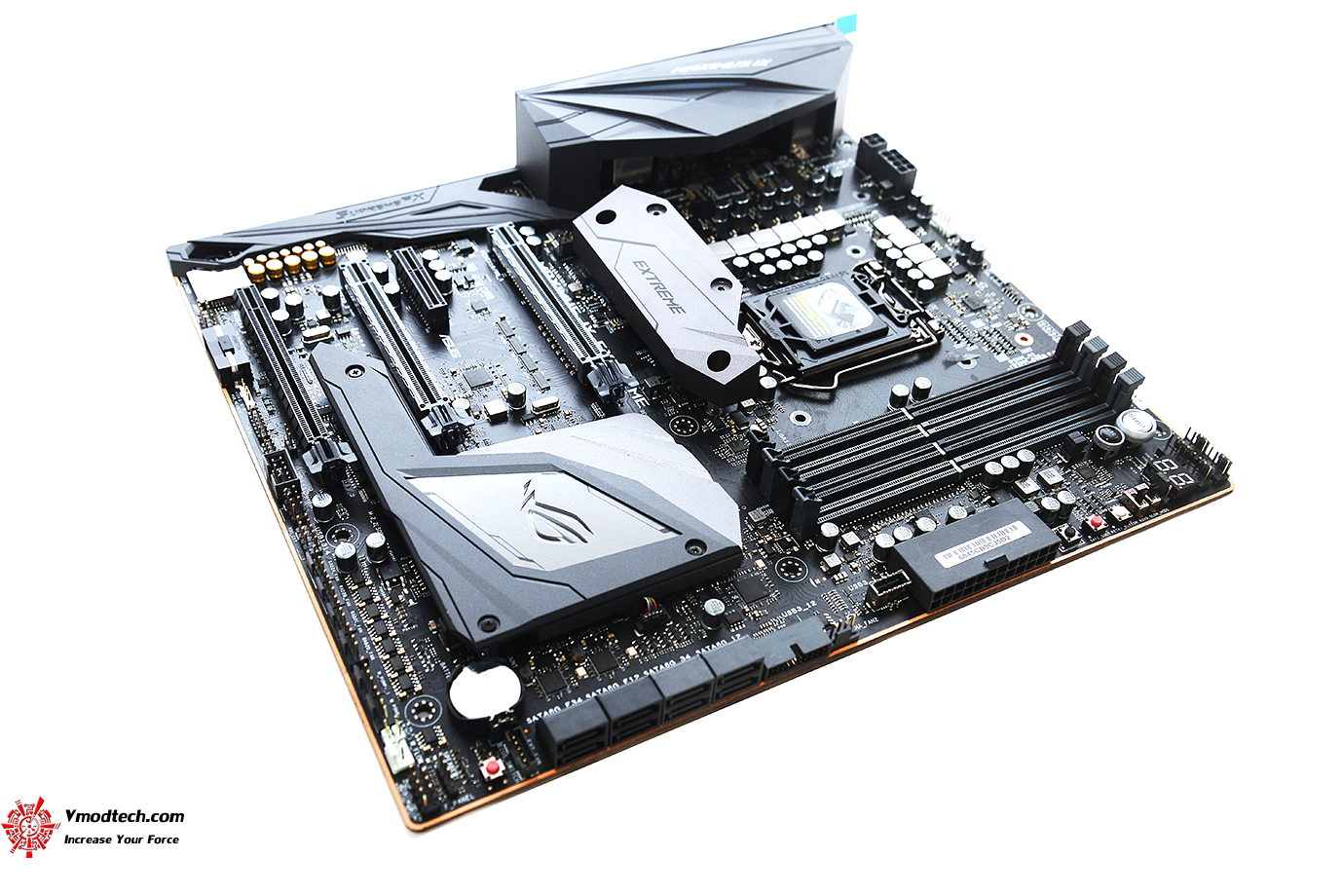 dsc 2682 ASUS ROG MAXIMUS IX EXTREME REVIEW