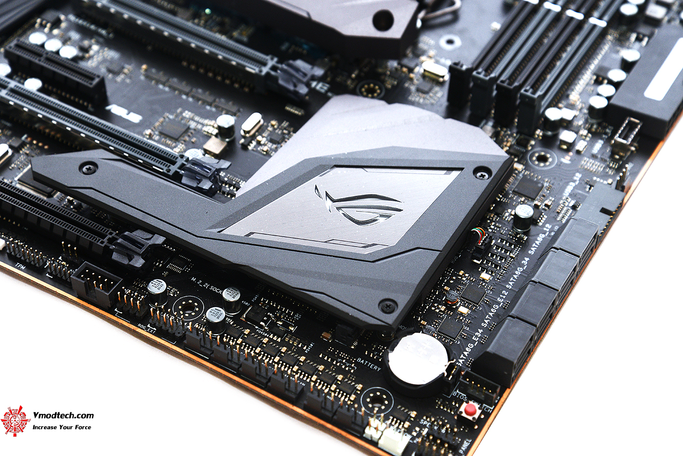 dsc 2728 ASUS ROG MAXIMUS IX EXTREME REVIEW