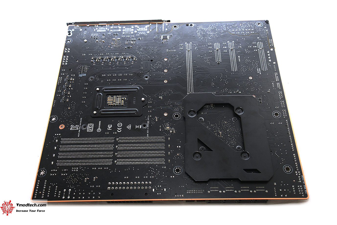 dsc 2760 ASUS ROG MAXIMUS IX EXTREME REVIEW