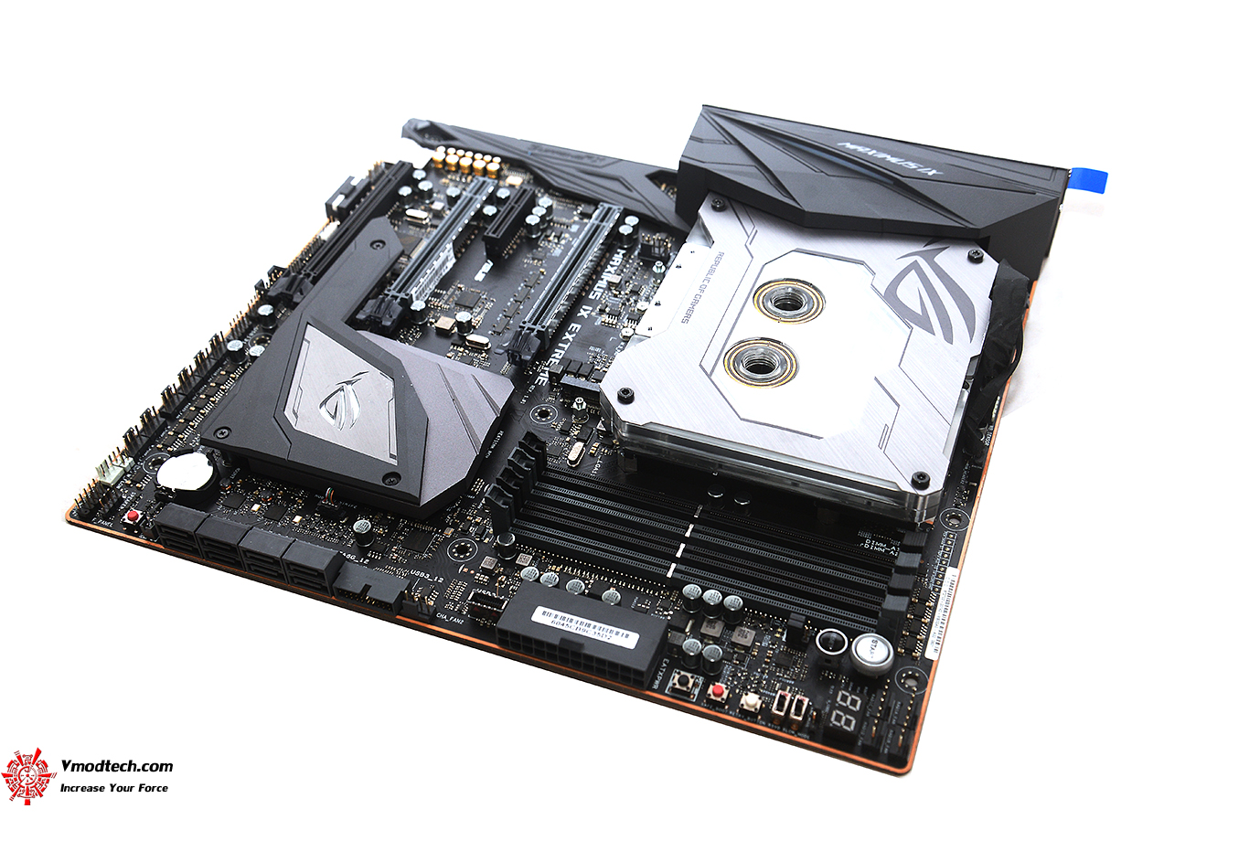 dsc 4166 ASUS ROG MAXIMUS IX EXTREME REVIEW