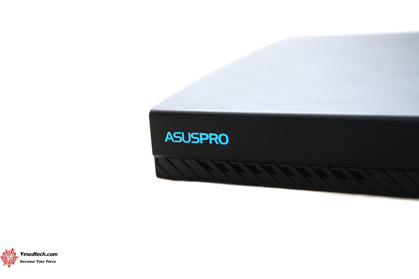 dsc 9468 ASUSPRO E520 B123Z/CSM Ultra Slim Mini PC Review 