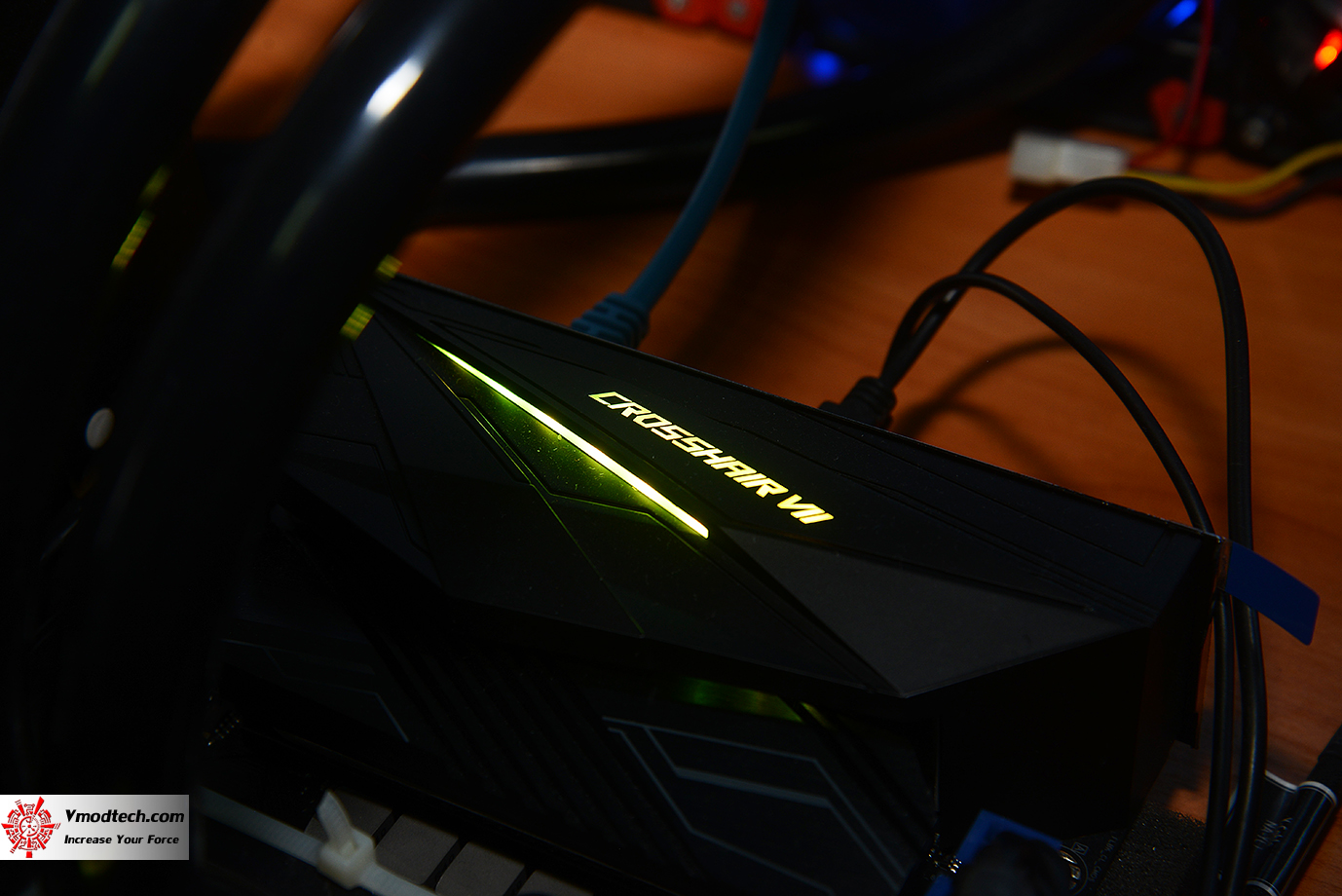 dsc 5520 ASUS ROG CROSSHAIR VII HERO (WI FI) REVIEW