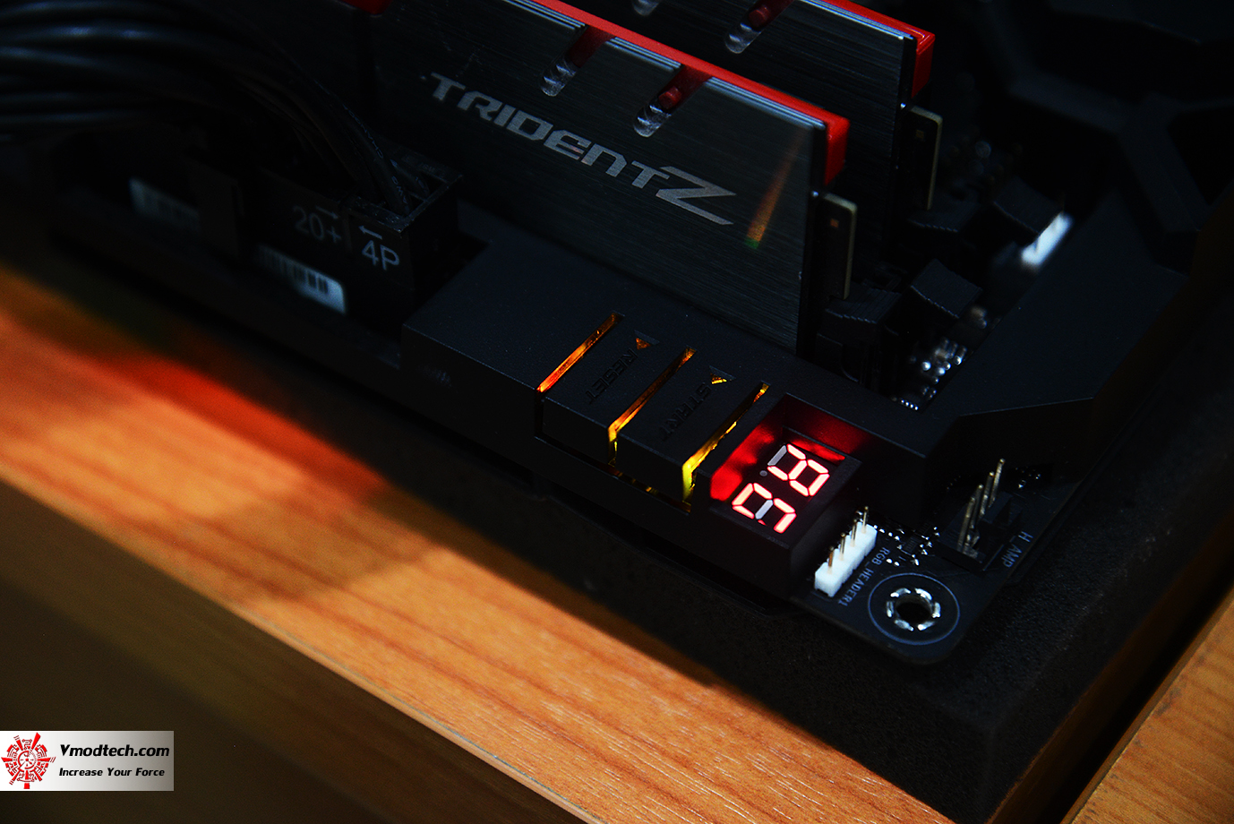 dsc 0414 ASUS ROG MAXIMUS XI FORMULA REVIEW 