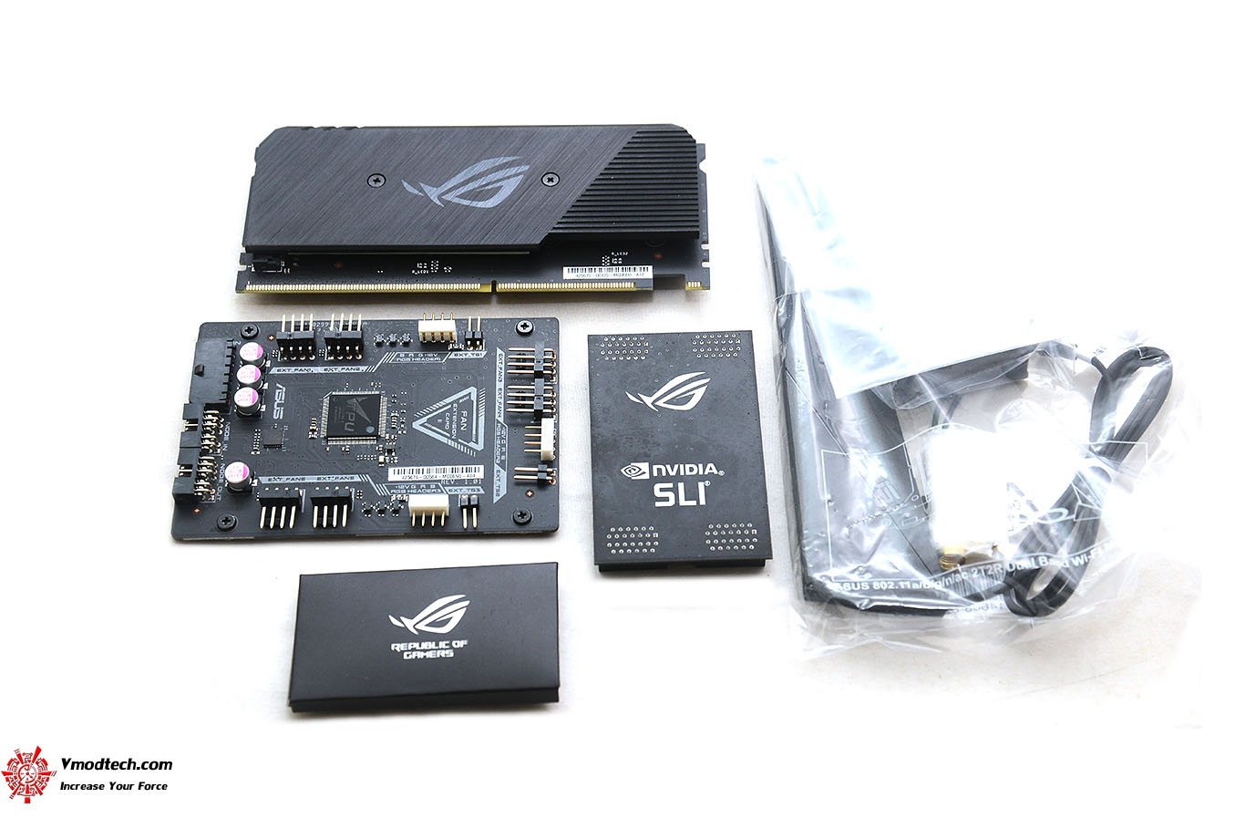 dsc 0068 ASUS ROG Zenith Extreme Alpha Review