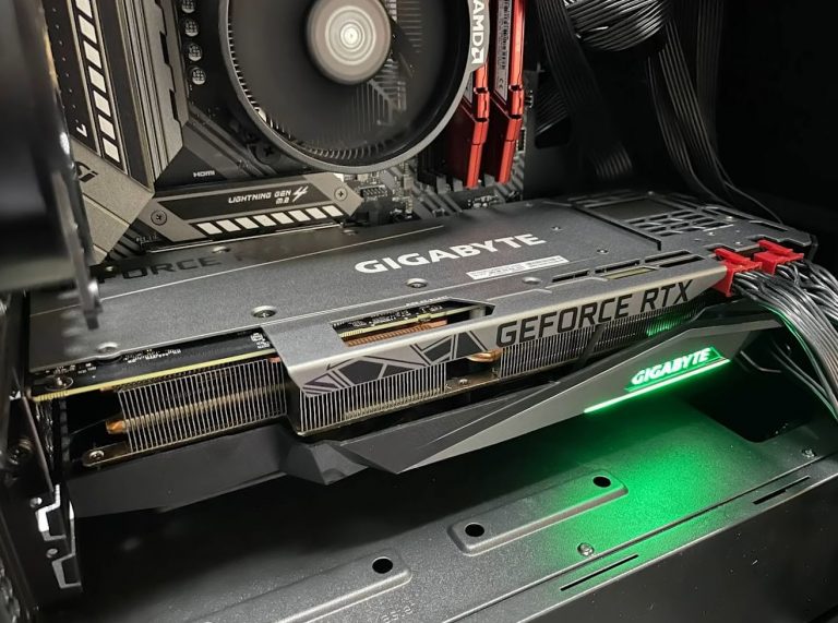 gigabyte rtx3080ti 20gb 2 768x571 หลุดผลทดสอบ Nvidia Geforce RTX 3080 Ti ความจุ 20GB รุ่นใหม่มีผลทดสอบขุด ETH แรงมากถึง 94 MH/s กันเลยทีเดียว 