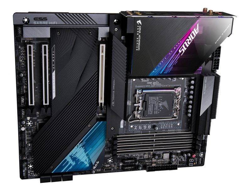 gigabyte z690 aorus master 1 768x610 หลุดภาพเมนบอร์ด Gigabyte AORUS Z690 Master รองรับแรม DDR5 ซ็อกเก็ต LGA1700 และ PCIe 5.0 รุ่นใหม่ล่าสุด