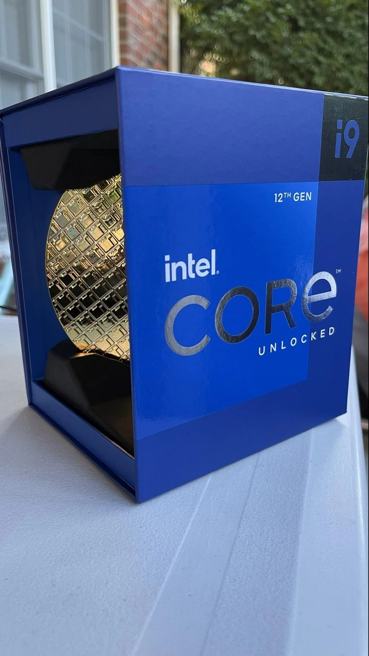 intel core i9 12900k 1 1 หลุดภาพกล่องซีพียู Intel Core i9 12900K รุ่นวางจำหน่ายอย่างไม่เป็นทางการ 