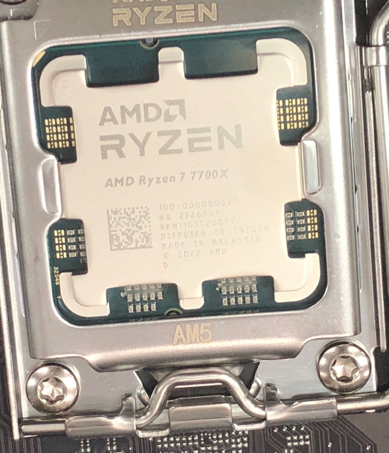 amd ryzen 7700x หลุดภาพซีพียู AMD RYZEN 7 7700X สถาปัตย์ ZEN4 รุ่นใหม่ล่าสุด 8คอร์ ความเร็วสูงสุด 5.4Ghz 