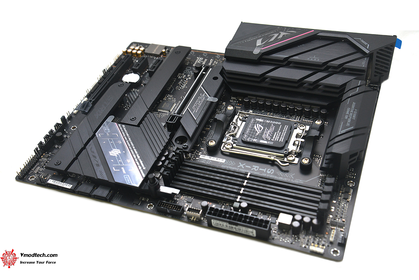 dsc 2789 ASUS ROG STRIX B650E F GAMING WIFI REVIEW