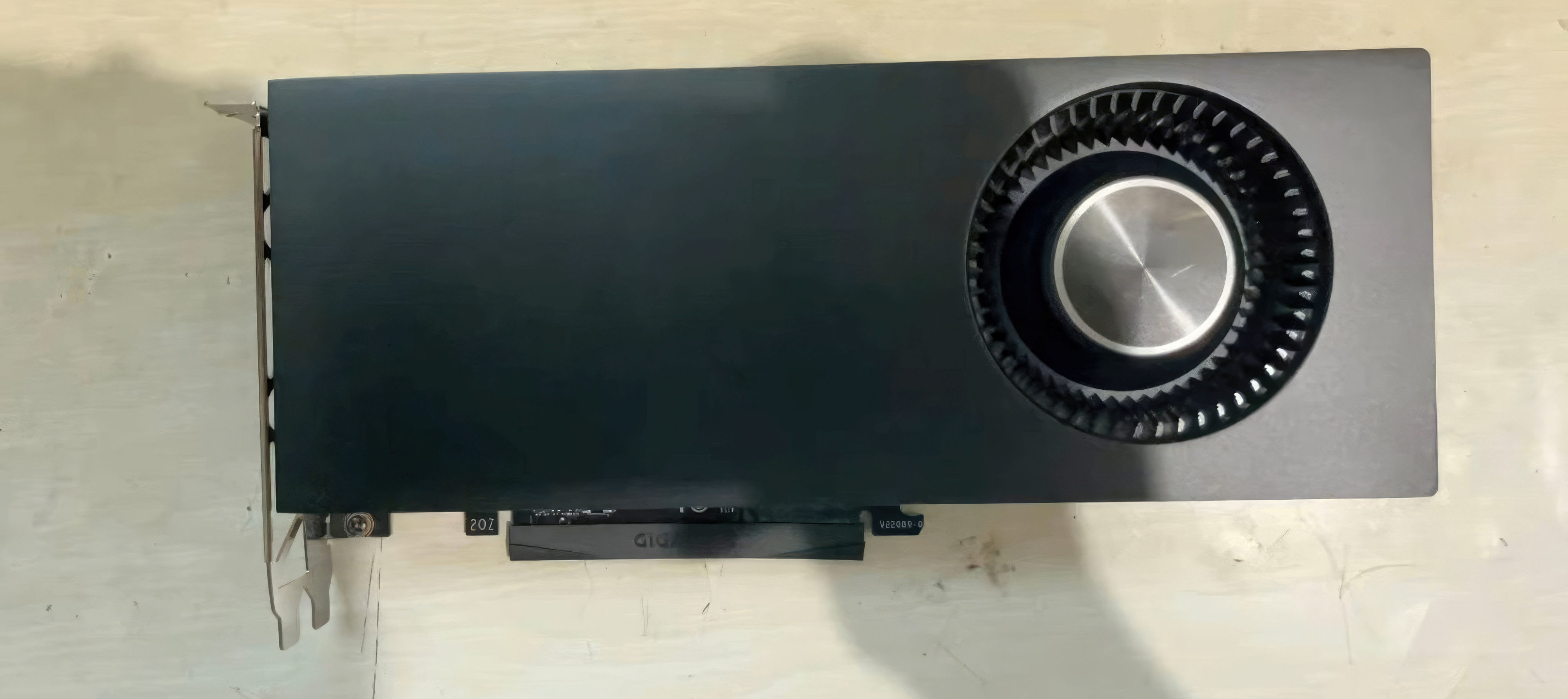 gigabyte rtx4090 blower 3 scaled เผยภาพการ์ดจอ Nvidia GeForce RTX 4090 ดีไซน์รุ่นพัดลมโบลเวอร์