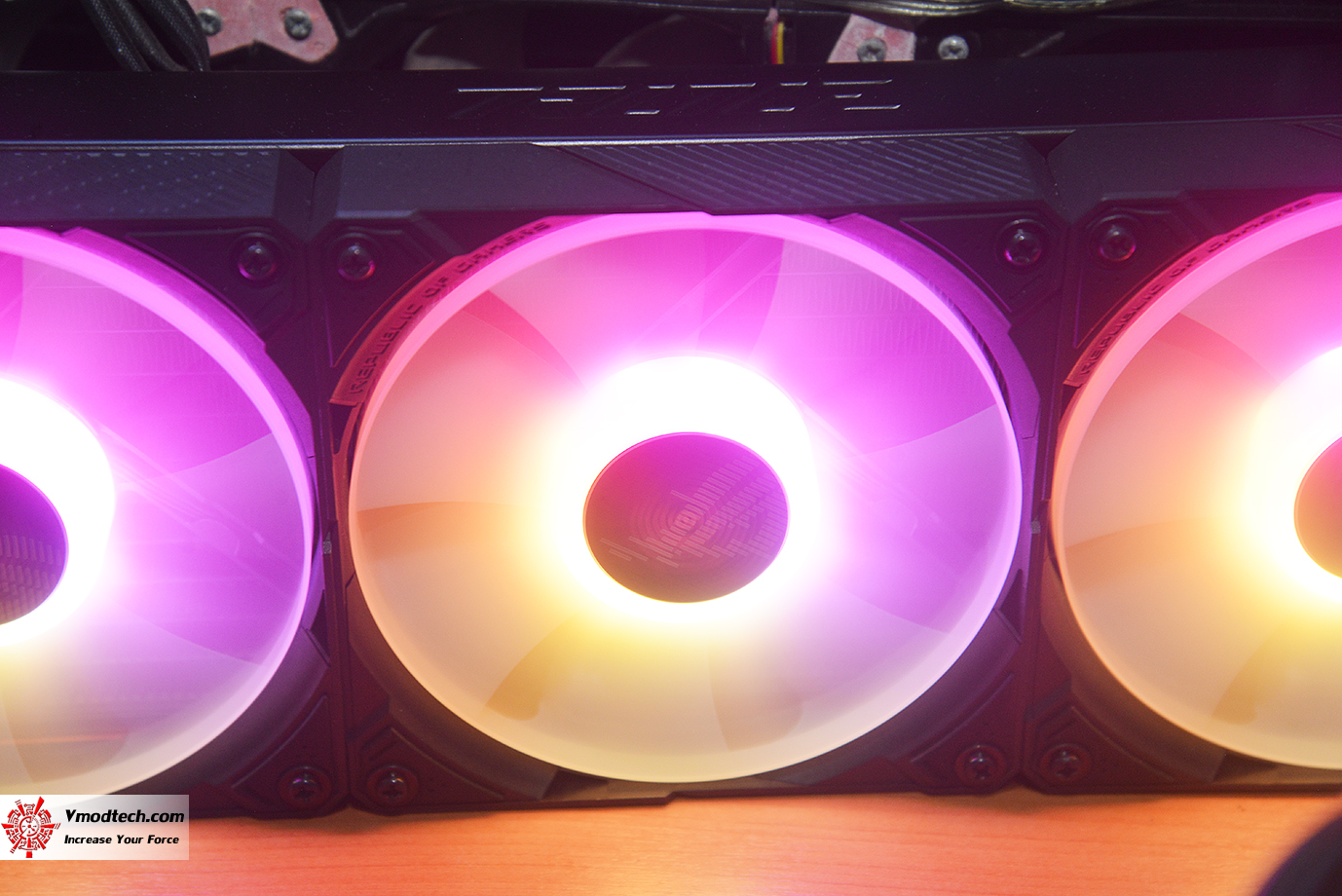 dsc 2723 ROG RYUJIN III 360 ARGB CPU LIQUID COOLER REVIEW 