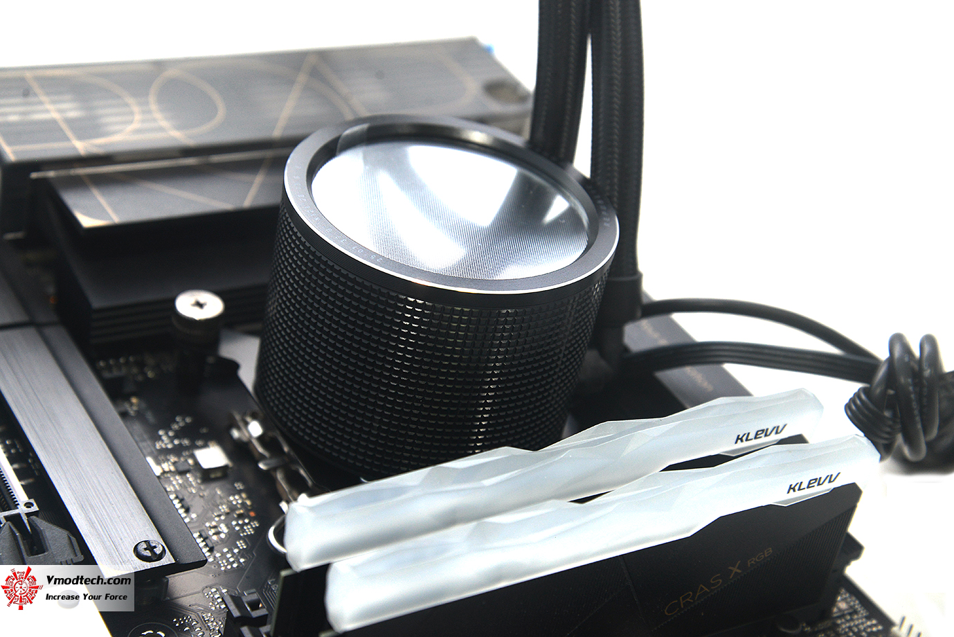 dsc 3698 ROG RYUO III 360 ARGB CPU LIQUID COOLER REVIEW 