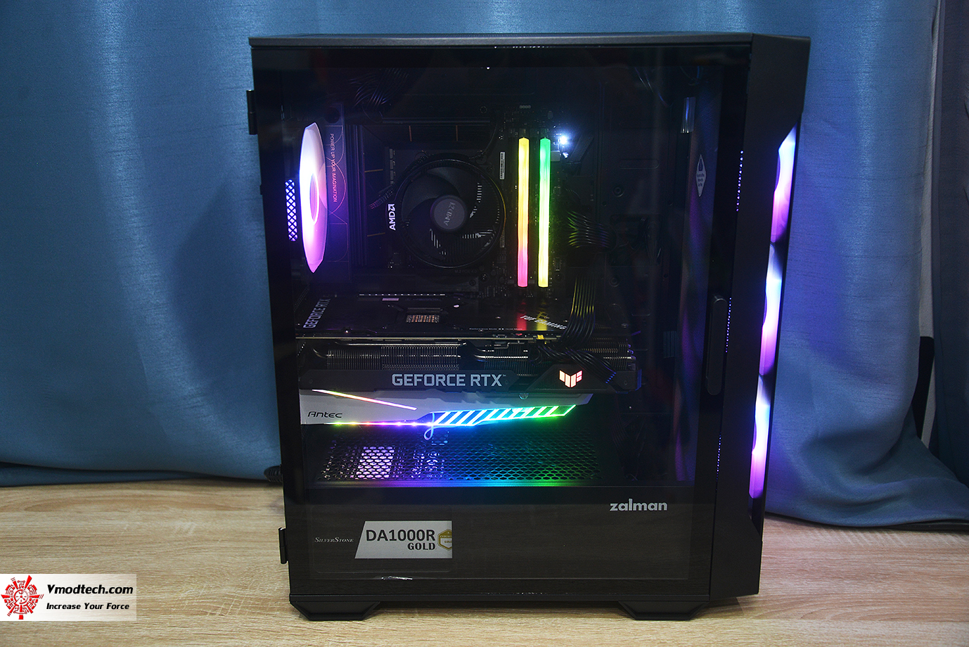 dsc 4505 ZALMAN i3 NEO TG Black RGB Case Review