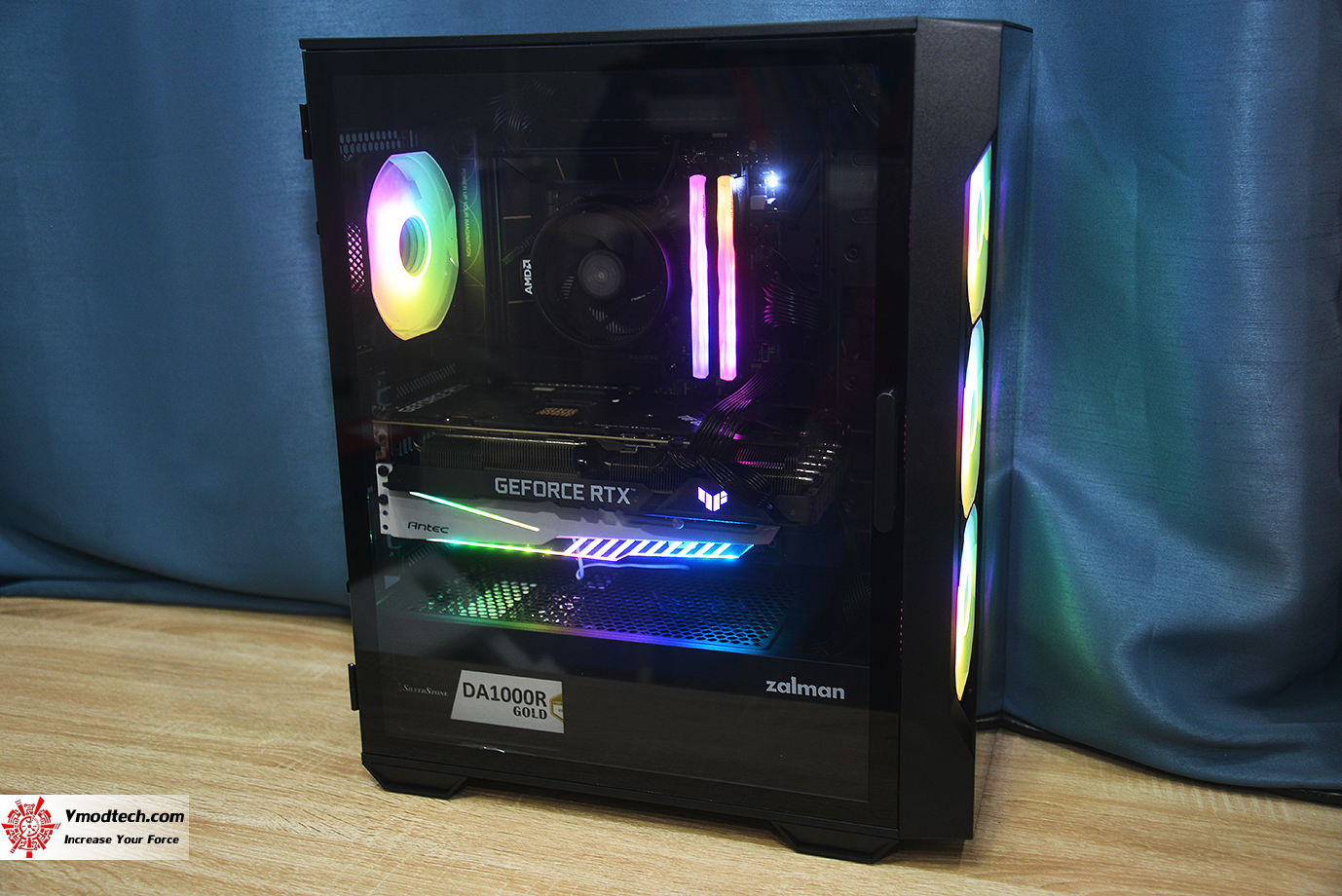 dsc 4509 ZALMAN i3 NEO TG Black RGB Case Review