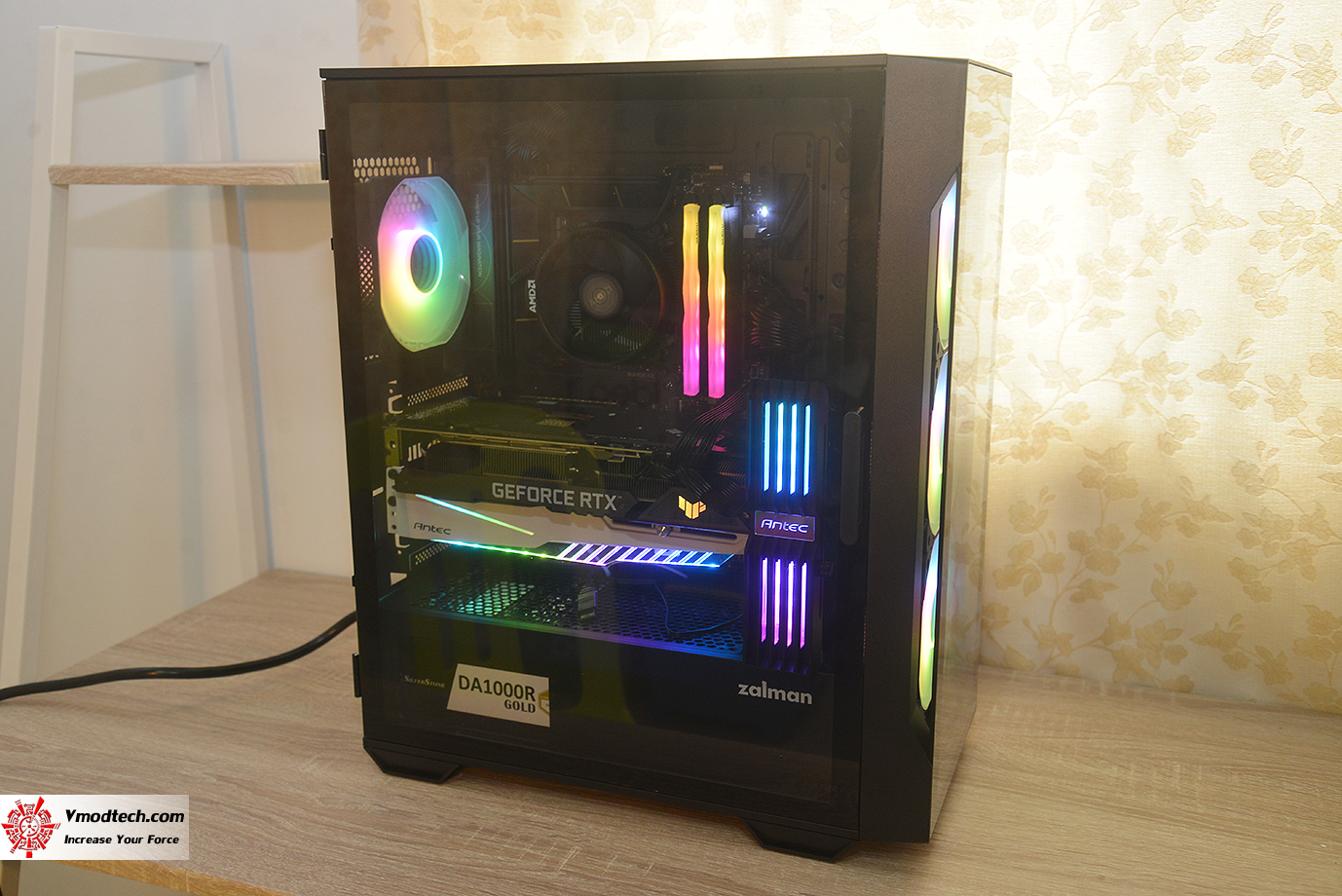 dsc 5031 ZALMAN i3 NEO TG Black RGB Case Review