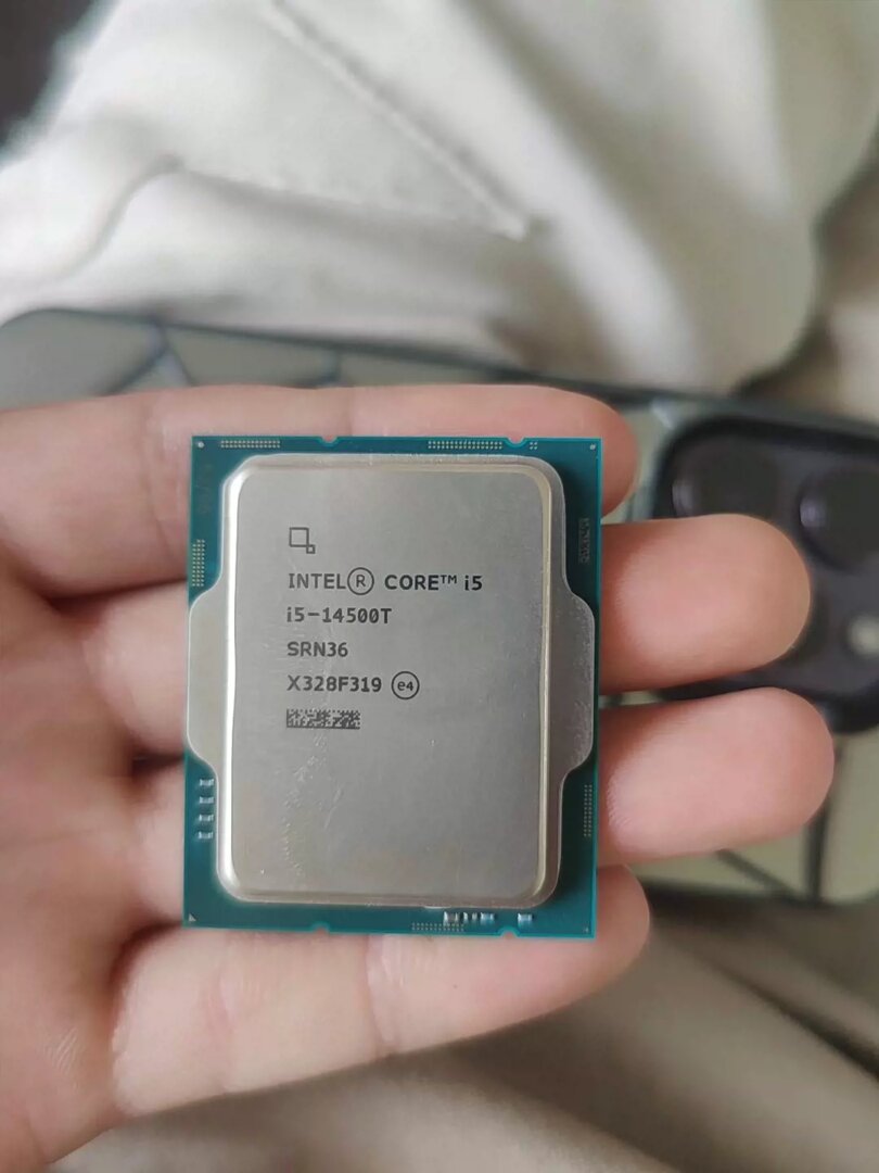 2 1080951bb9b0 หลุดภาพซีพียู Intel Core i3 14400, i5 14400F , i5 14500 และ i5 14500T รุ่นใหม่ล่าสุดอย่างไม่เป็นทางการ 