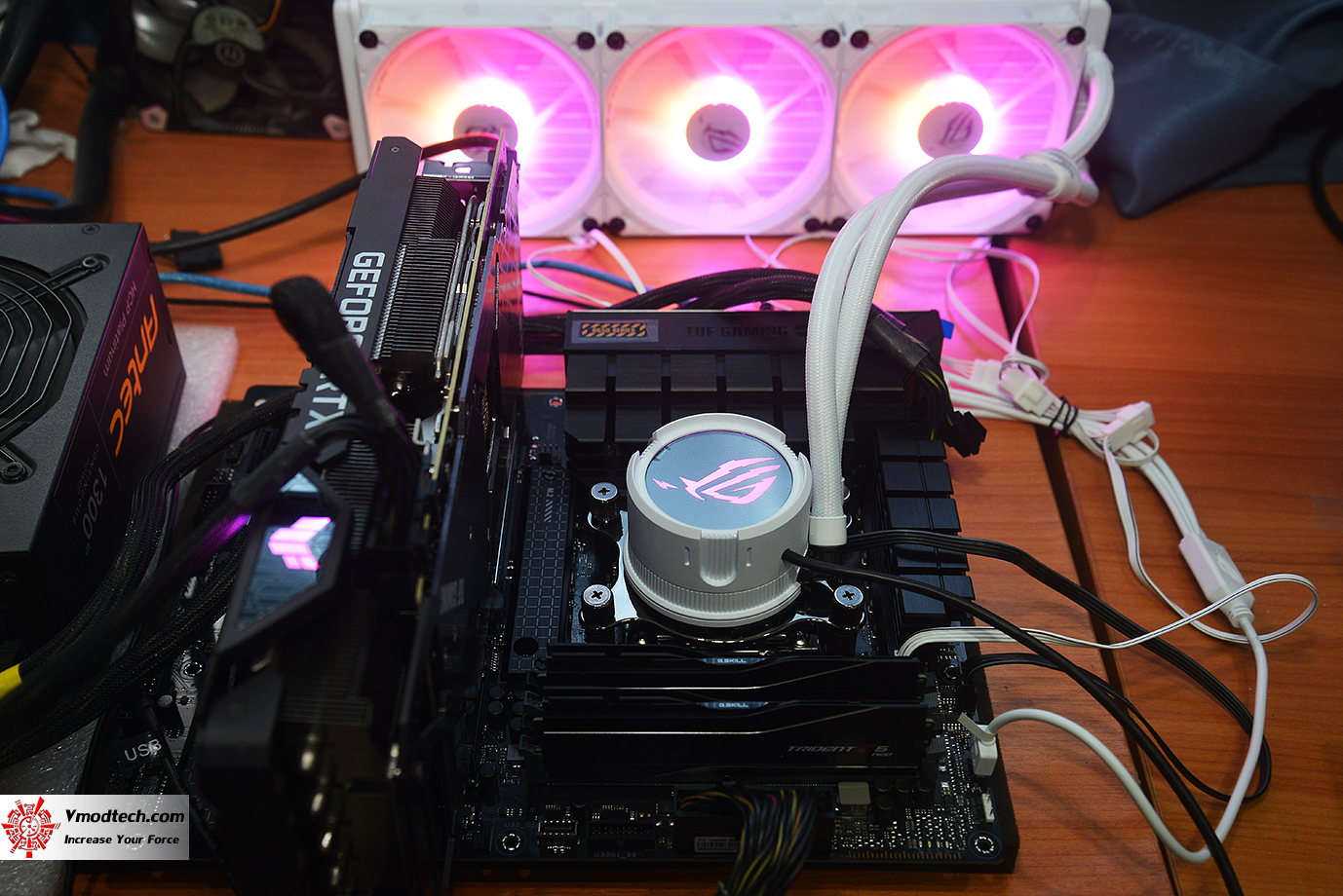 dsc 9325 ROG Strix LC III 360 ARGB White Edition all in one CPU liquid cooler Review