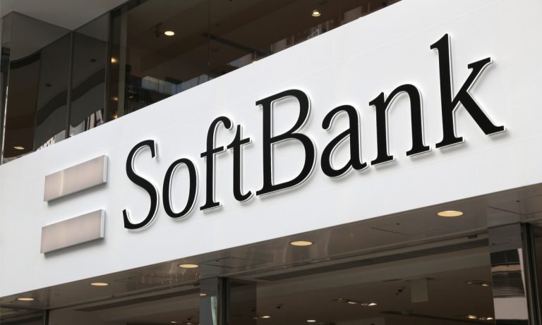 softbank startup spending cuts 768x461 1 SoftBank Group เข้าซื้อกิจการ Graphcore เพื่อสร้างการประมวลผล AI ยุคใหม่เพื่อปลดล็อกศักยภาพสูงสุดของ AI ใน SoftBank 