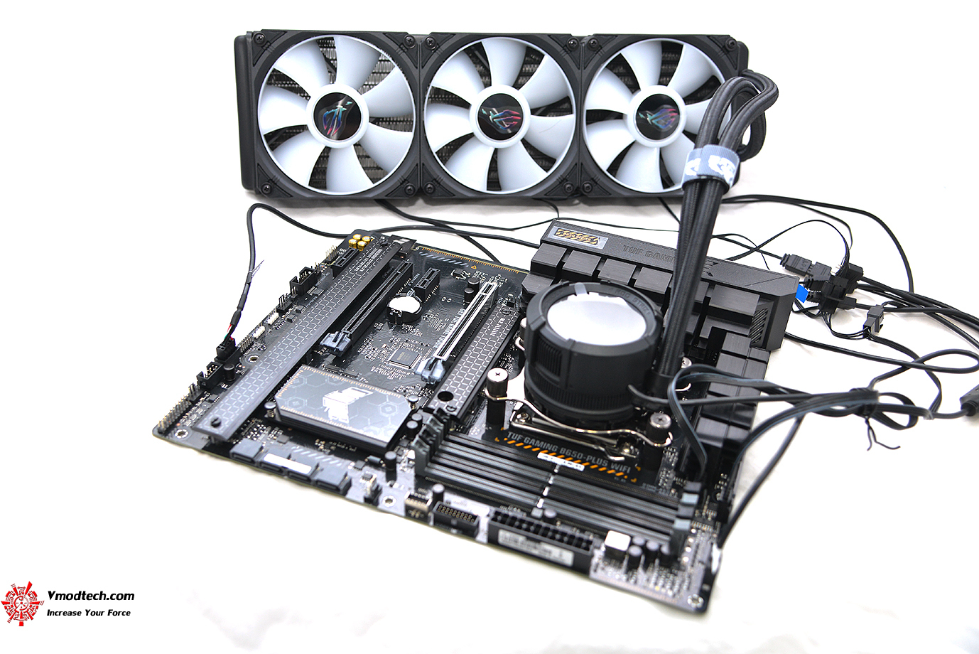 dsc 5029 ROG Strix LC III 360 ARGB LCD CPU LIQUID COOLER REVIEW