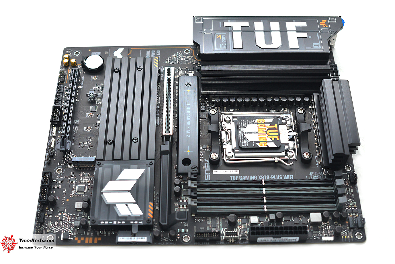 dsc 4428 ASUS TUF GAMING X870 PLUS WIFI REVIEW