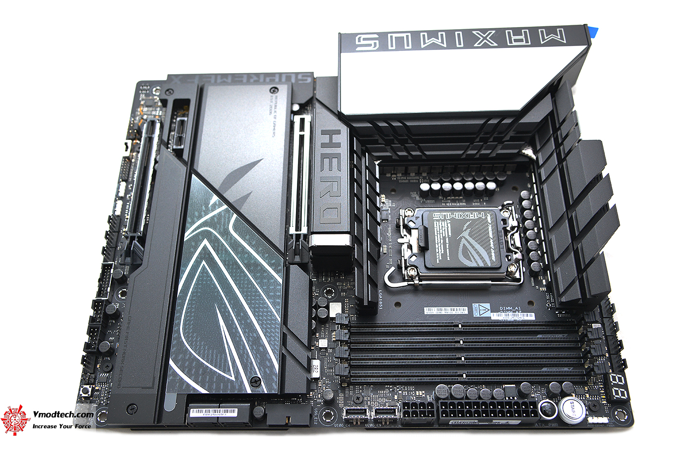 dsc 5992 ASUS ROG MAXIMUS Z890 HERO REVIEW 