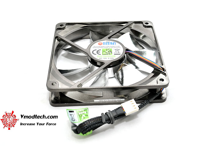 dsc 0100 TITAN FENRIR CPU Cooler Review