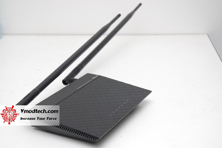 4 Review : Asus RT N12HP Wireless N High Power Router