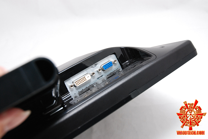 8 Review : BenQ G920WL LED Monitor