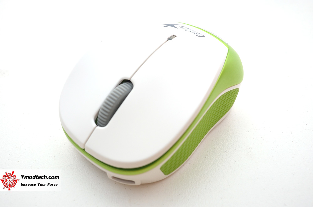  Genius Micro Traveler 9000R Wireless Rechargeable mouse