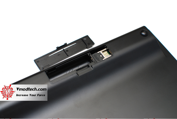 5 Review : Genius SlimStar T8020 Wireless Multi Touchpad keyboard