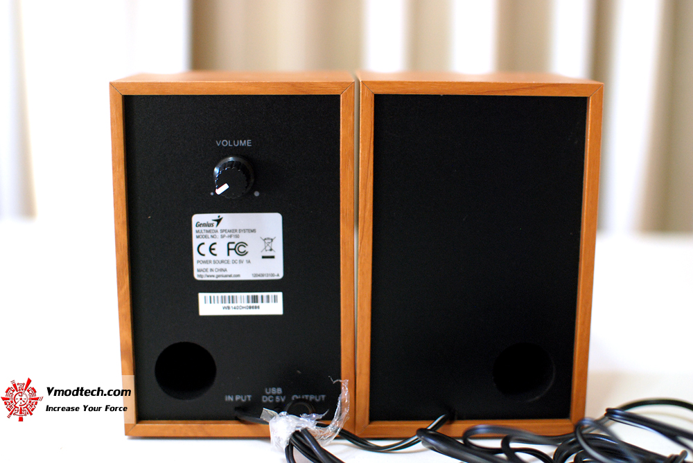  Review: Genius SP HF150 USB Powered Wood Speakers