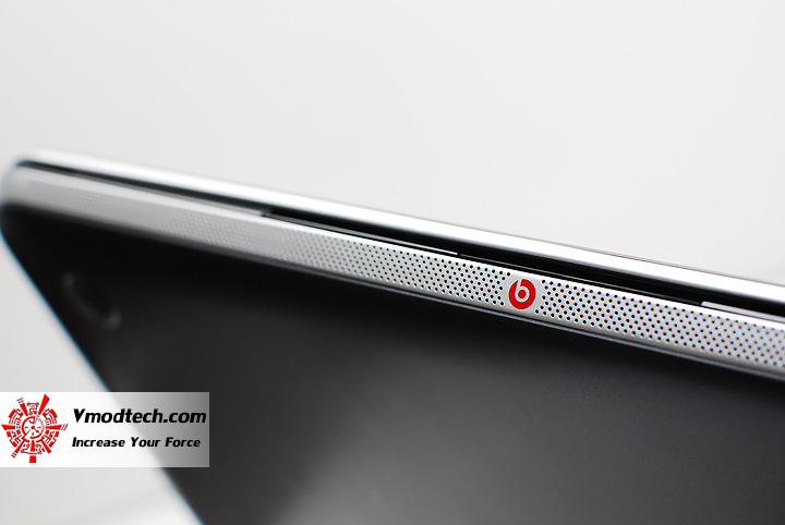 8 Review : HP Pavillion DM1