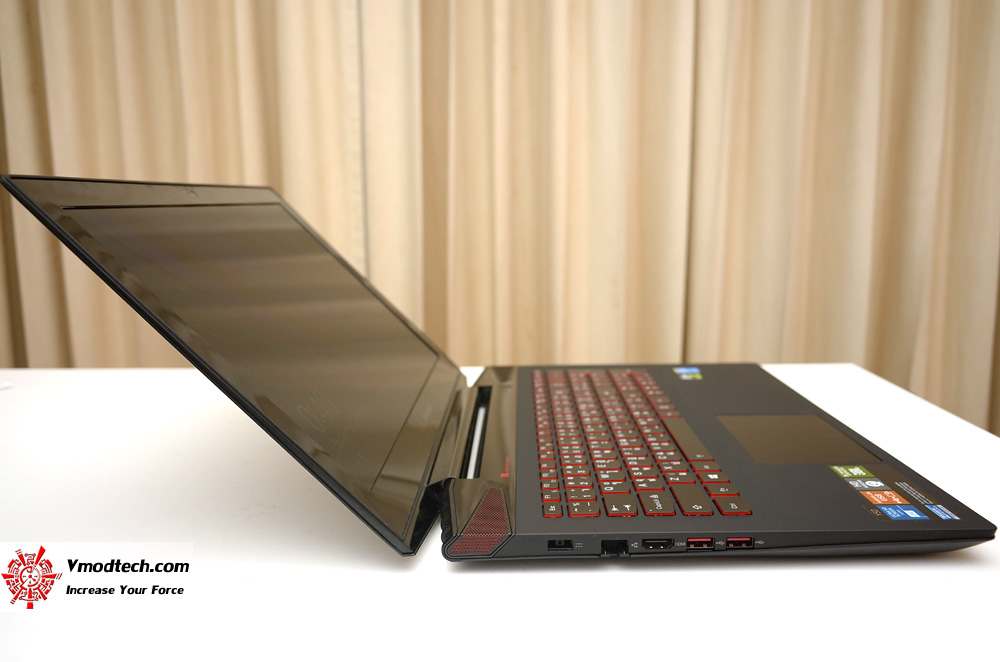 8 Lenovo Y50   Gaming Notebook : Core i7 + GTX 860m