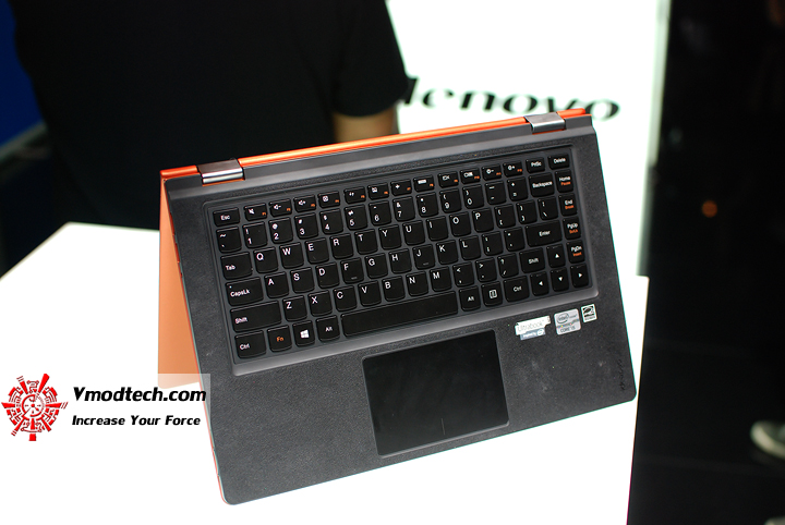 3 Hands on Preview : Lenovo Ideapad Yoga 11S และ Yoga 13