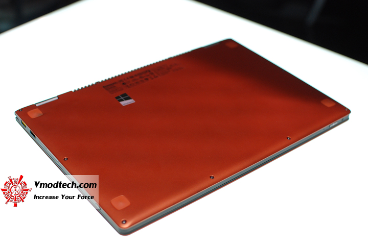 9 Hands on Preview : Lenovo Ideapad Yoga 11S และ Yoga 13