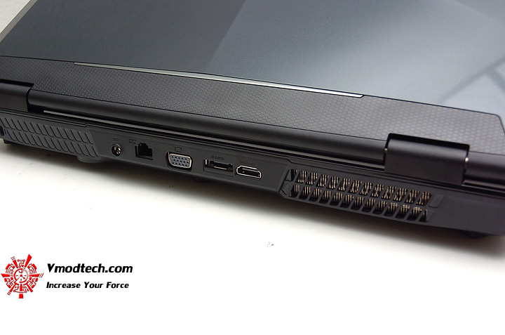 10 Review : MSI GT685 Gaming notebook