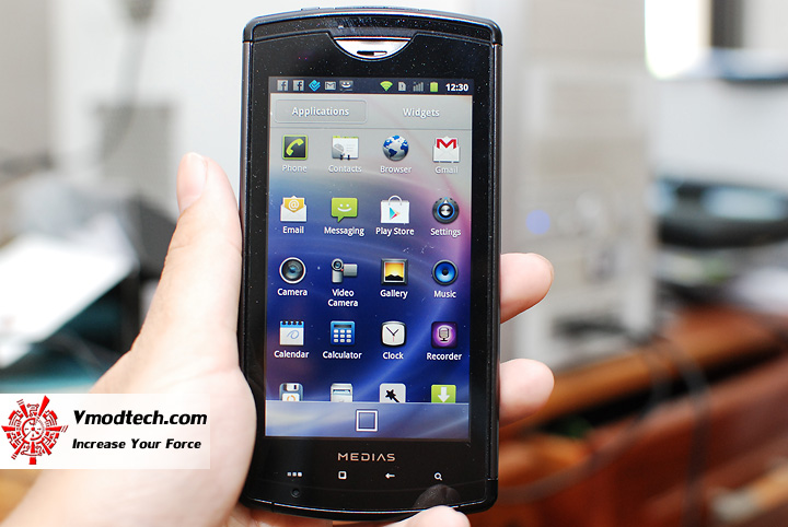 14 Review : NEC MEDIAS 101S Android Smartphone