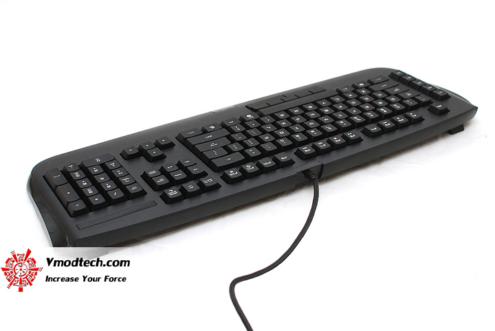 9 Review : Razer Anansi Gaming keyboard