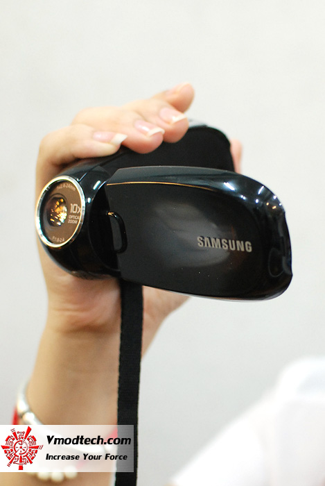 10 Review : Samsung SMX C20 Ultra compact camcorder