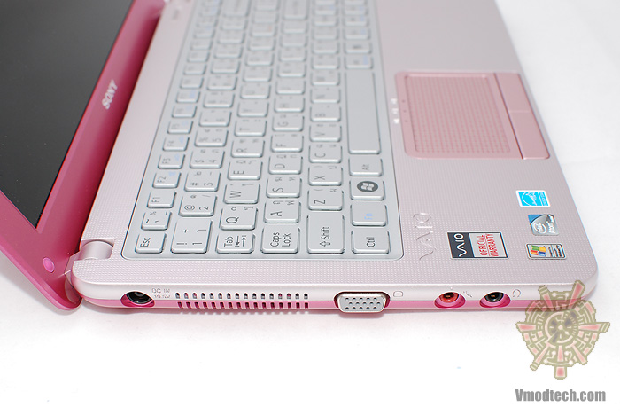 13 Review : Sony VAIO W