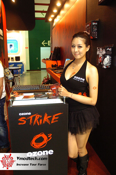 19 Pretty Girls of Computex Taipei 2011 Day 2