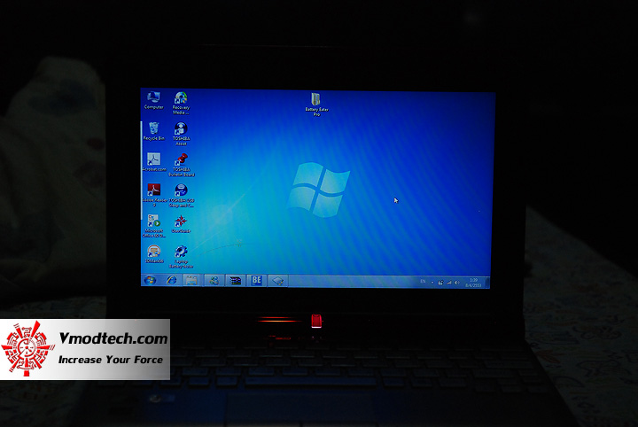 15 Review : Toshiba NB305 Netbook 