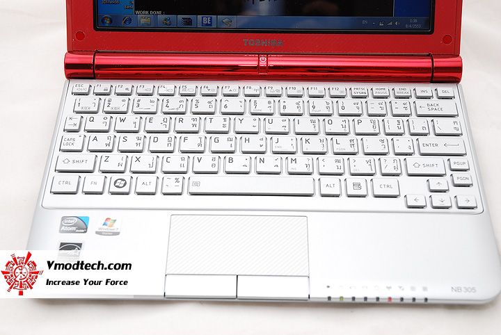 6 Review : Toshiba NB305 Netbook 