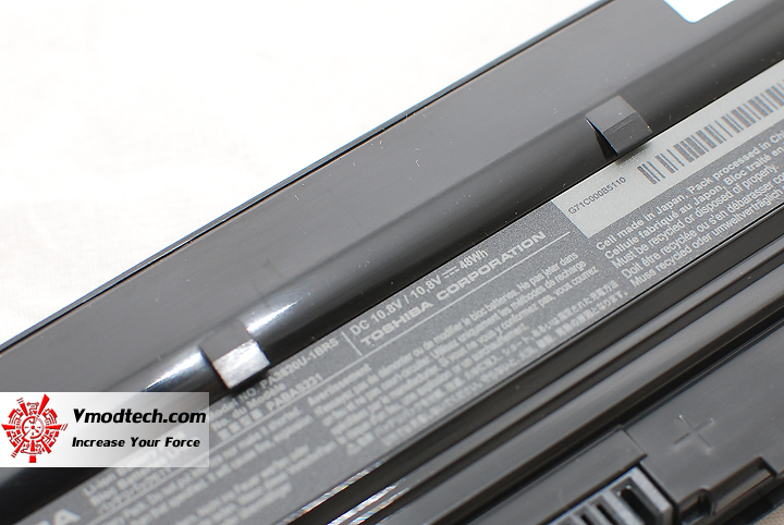 12 Review : Toshiba NB520 Netbook 