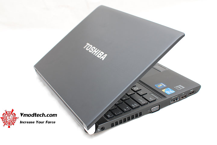 3 Review : Toshiba Portege R700 