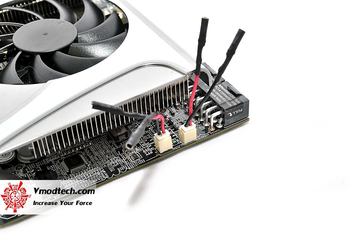 dsc 0056 MSI ATI Radeon R5870 LIGHTNING Review