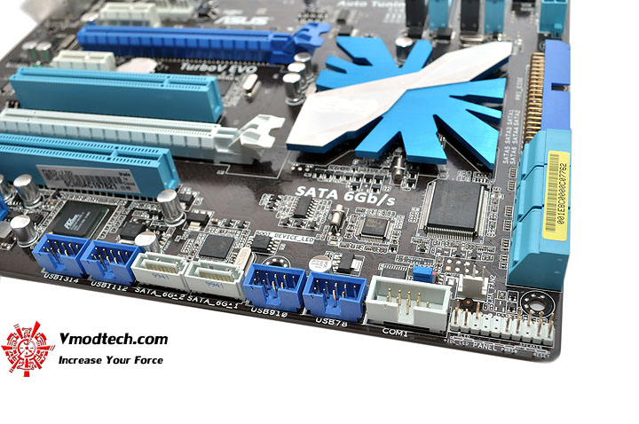 dsc 0050 ASUS P7H57D V EVO Motherboard Review