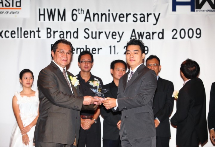 22 720x495 COOLER MASTER คว้ารางวัล Excellent Brand Survey Awards 2009 จาก นิตยสาร HWM