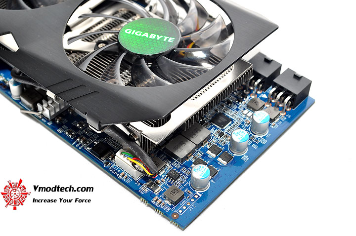 dsc 00012 GIGABYTE GTX 470 SUPER OVERCLOCK 1280MB GDDR5 Review